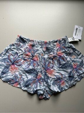 Rip Curl Tropic Tribe Shorts Size S NWT Floral Smocked Waist Viscose